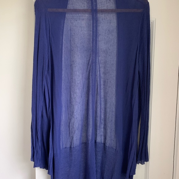 Eileen Fisher - 3 piece top set - size small - Picture 8 of 8